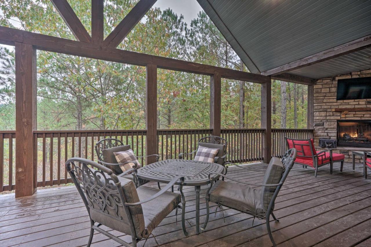 Broken Bow Cabin Deck With Hot Tub And Pool Table! Dış mekan fotoğraf