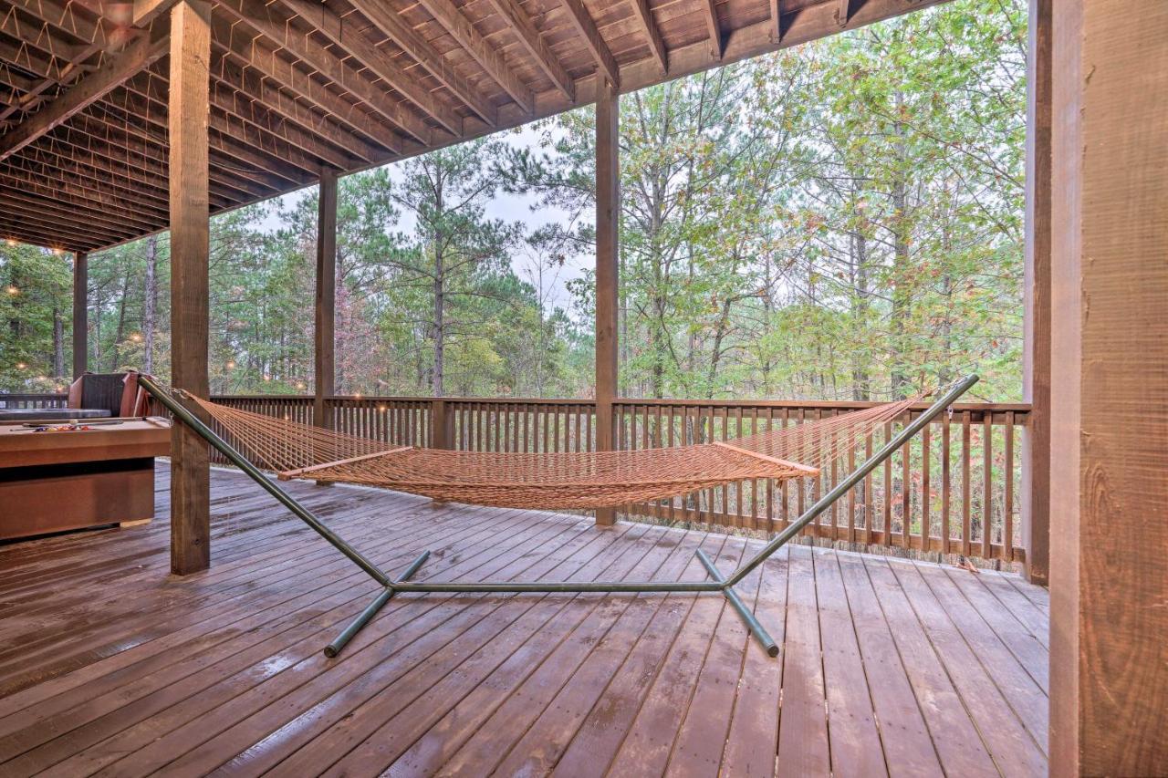 Broken Bow Cabin Deck With Hot Tub And Pool Table! Dış mekan fotoğraf